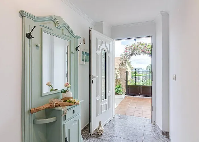 Casa Herminia بيت للعطل *